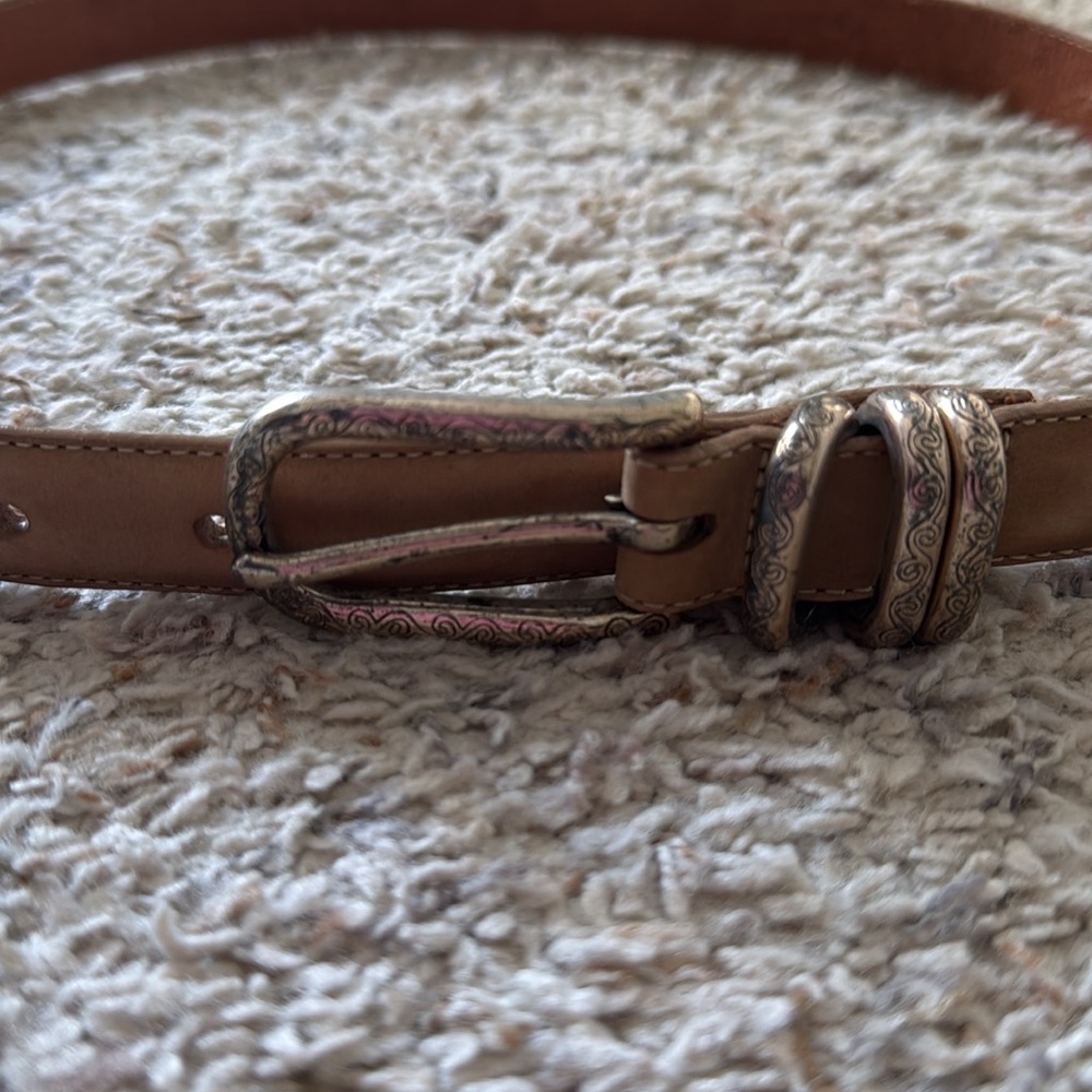 Tan leather belt - Picture 2 of 4